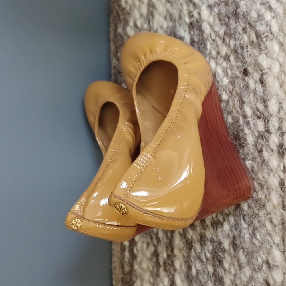 Tory Burch wedges - Picture 11 of 16